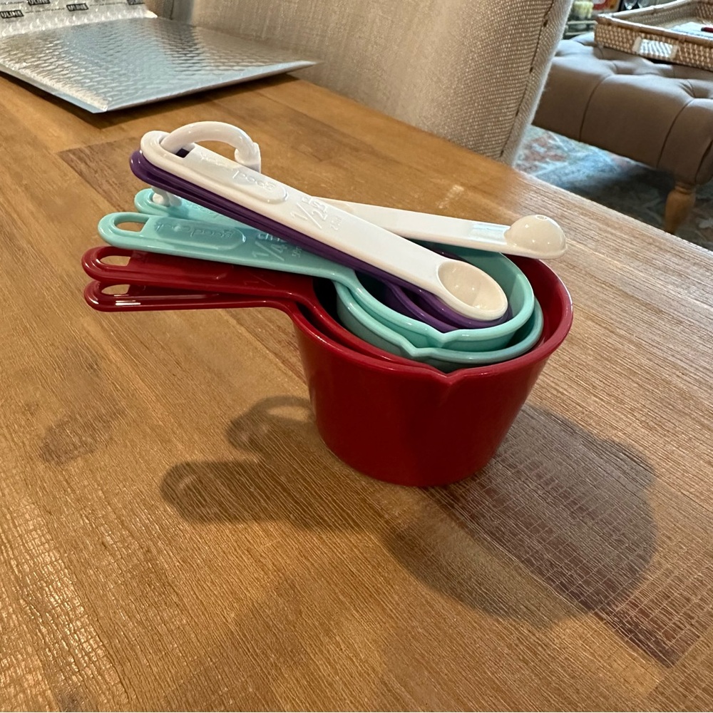 Nesting Measuring Cup Set - Colorful - Picture 7 of 7